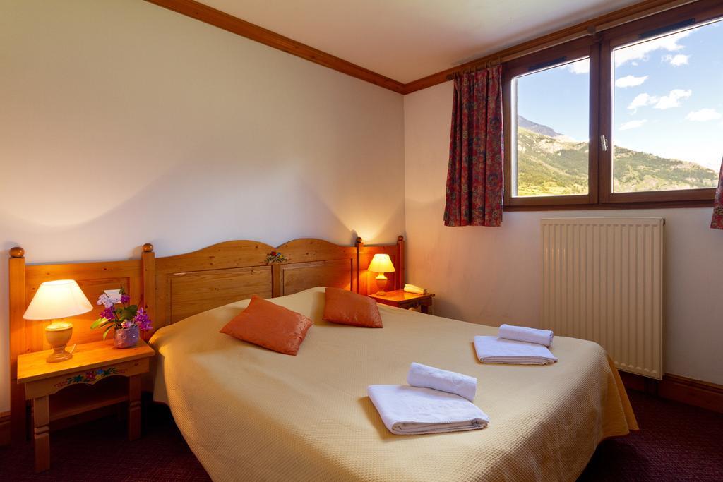 Hotel Club Mmv Le Val Cenis *** لانسليبورغ-مونت-سينيس المظهر الخارجي الصورة