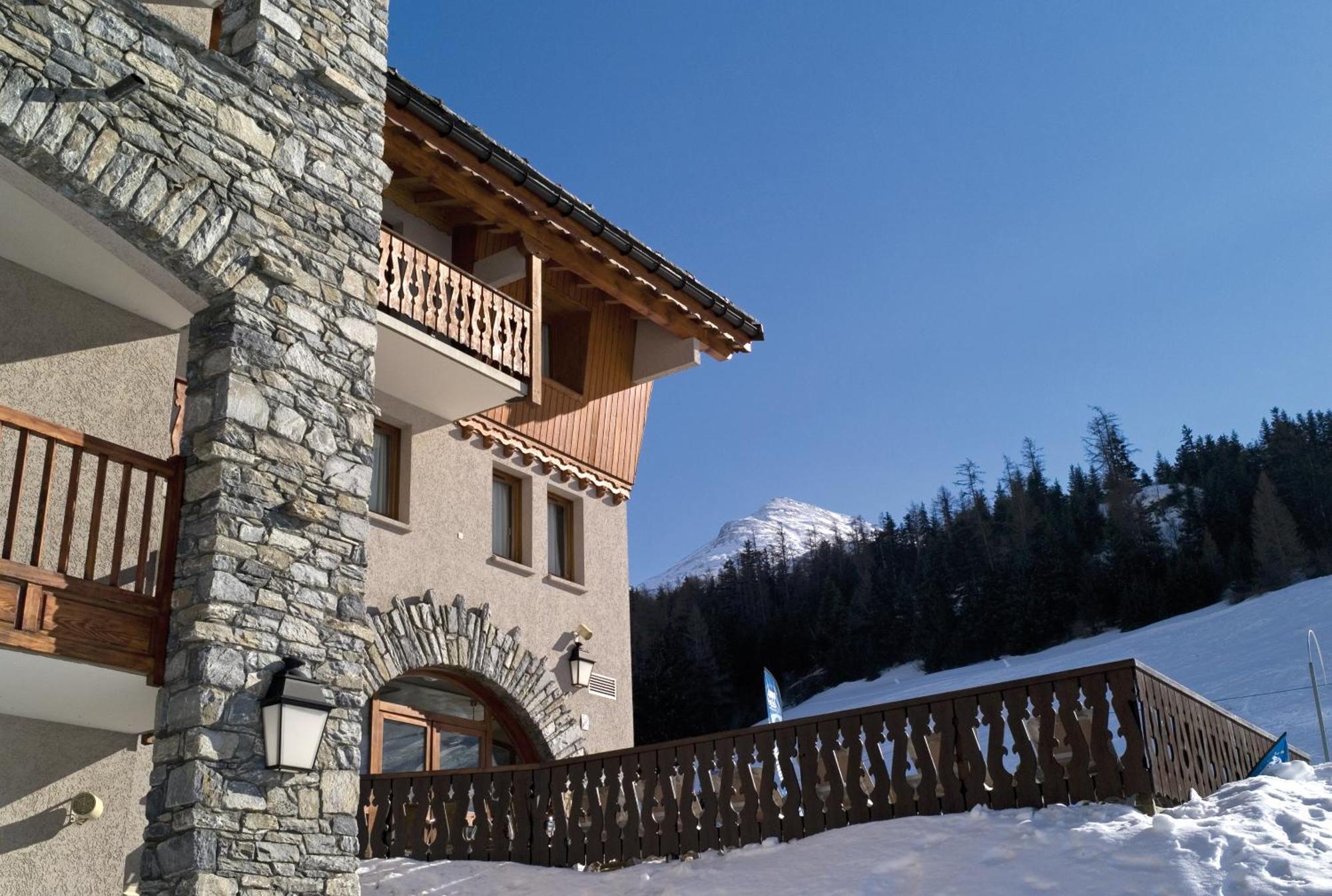 Hotel Club Mmv Le Val Cenis *** لانسليبورغ-مونت-سينيس المظهر الخارجي الصورة
